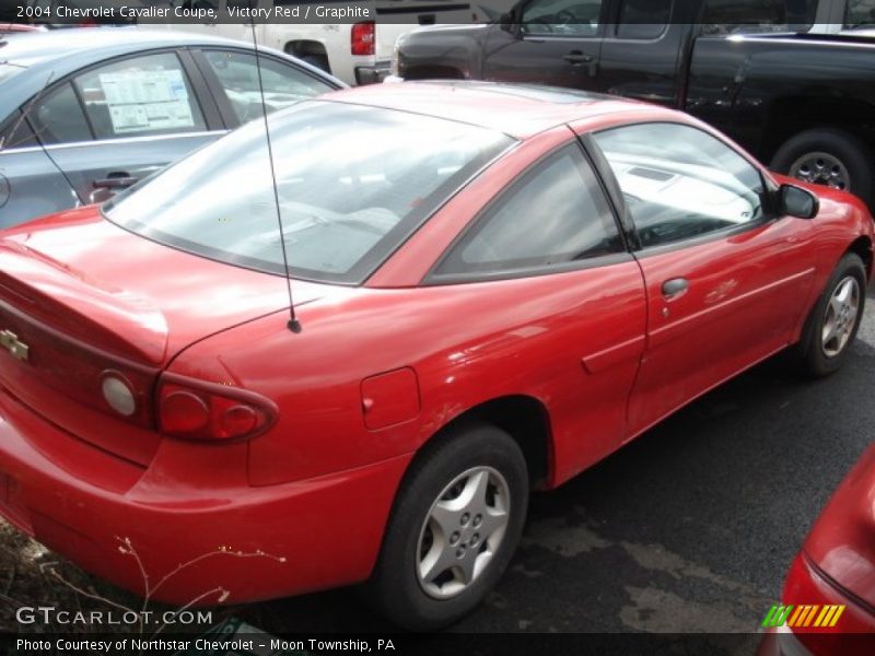 Victory Red / Graphite 2004 Chevrolet Cavalier Coupe