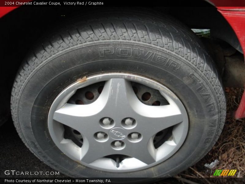 Victory Red / Graphite 2004 Chevrolet Cavalier Coupe