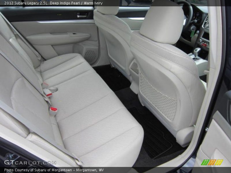 Deep Indigo Pearl / Warm Ivory 2012 Subaru Legacy 2.5i