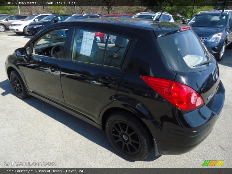 Super Black / Beige 2007 Nissan Versa S