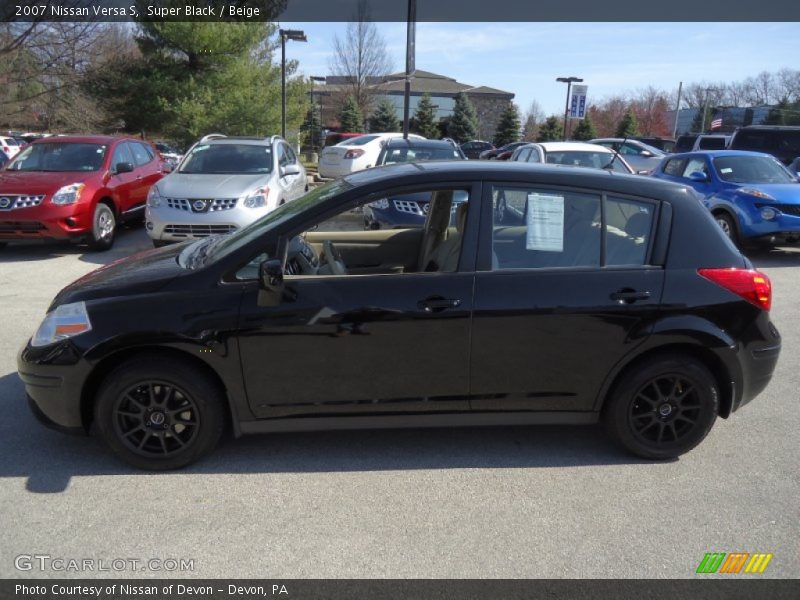 Super Black / Beige 2007 Nissan Versa S