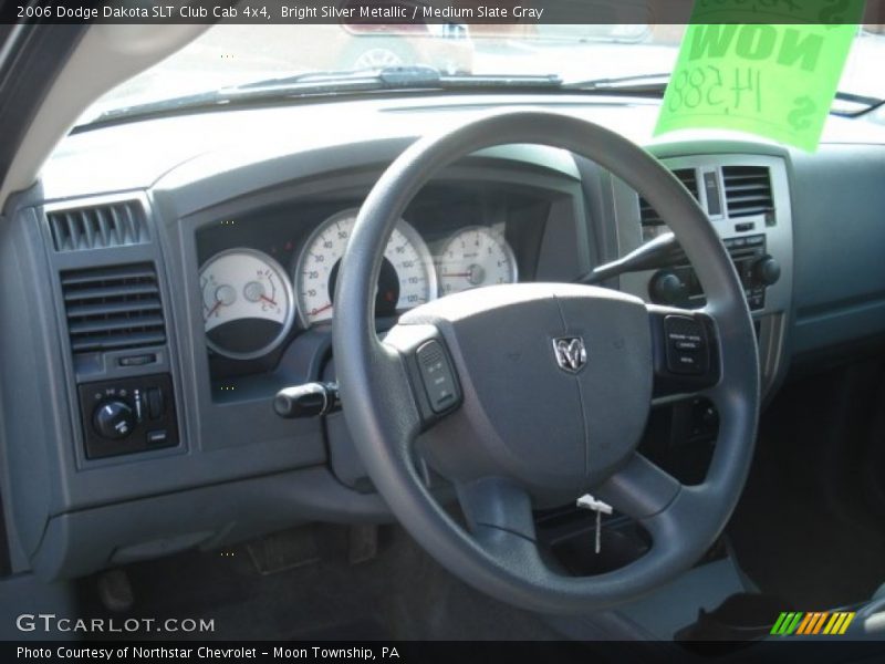 Bright Silver Metallic / Medium Slate Gray 2006 Dodge Dakota SLT Club Cab 4x4