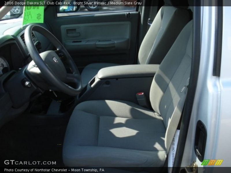 Bright Silver Metallic / Medium Slate Gray 2006 Dodge Dakota SLT Club Cab 4x4