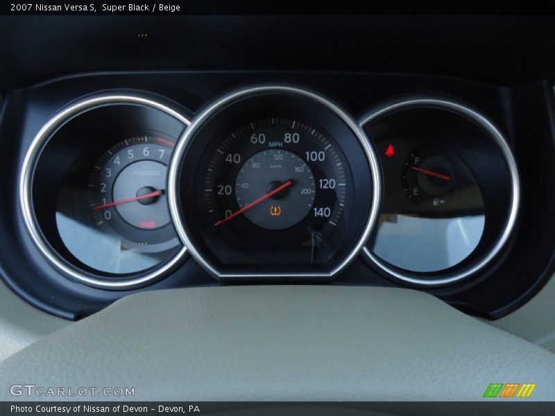 Super Black / Beige 2007 Nissan Versa S