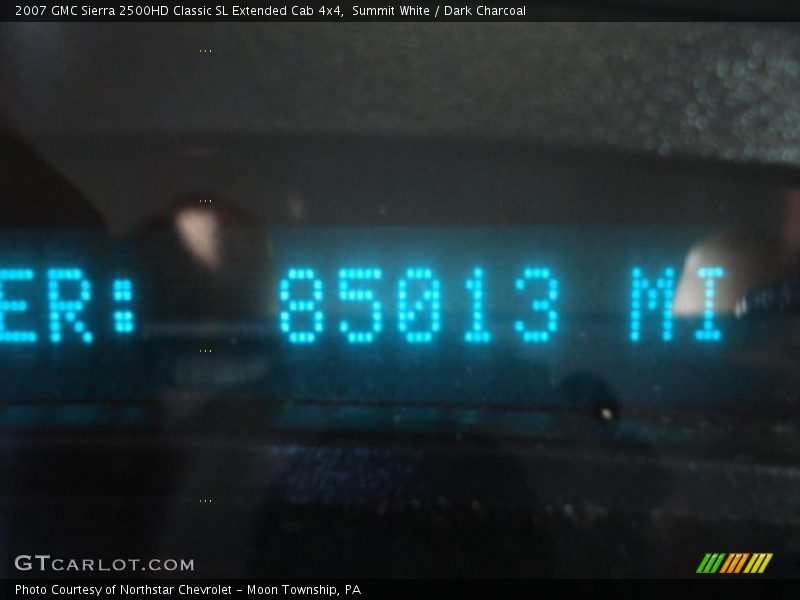 Summit White / Dark Charcoal 2007 GMC Sierra 2500HD Classic SL Extended Cab 4x4