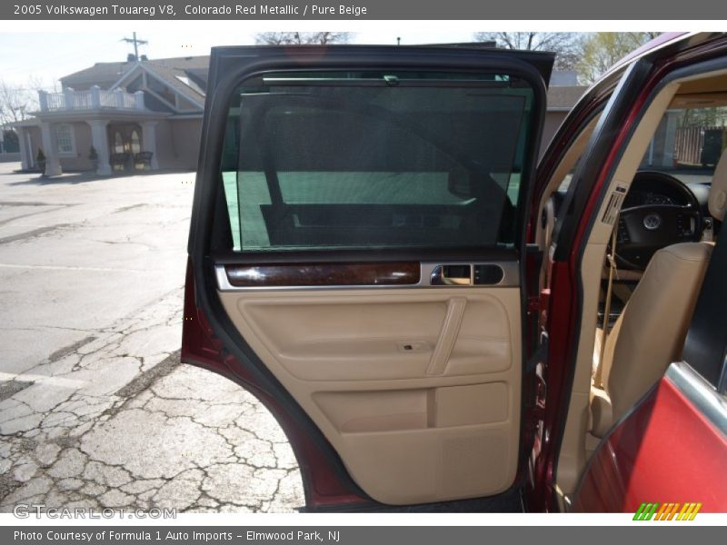 Colorado Red Metallic / Pure Beige 2005 Volkswagen Touareg V8