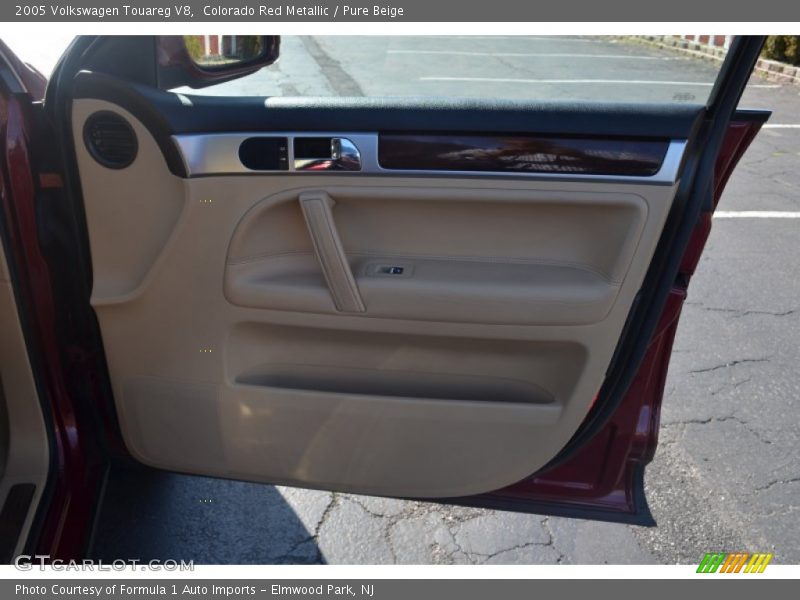Colorado Red Metallic / Pure Beige 2005 Volkswagen Touareg V8