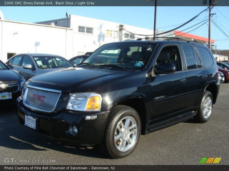 Black Onyx / Light Gray 2006 GMC Envoy Denali 4x4