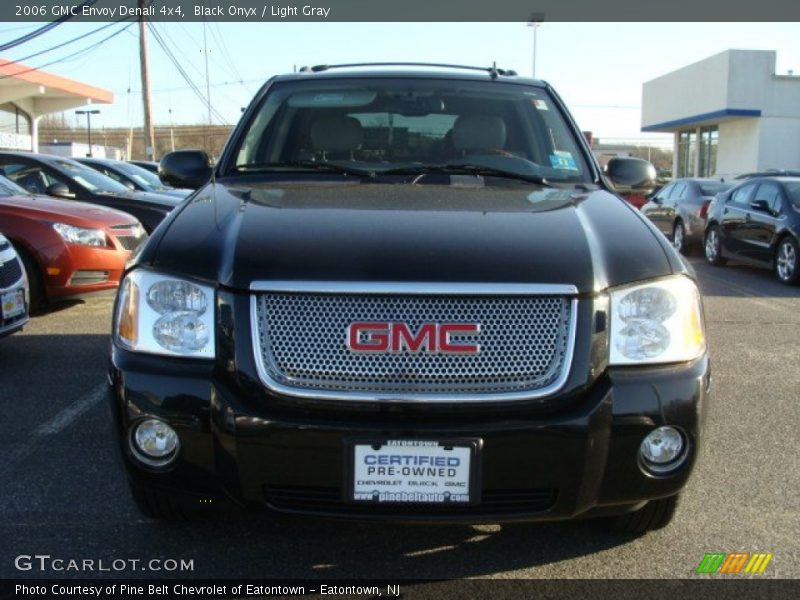Black Onyx / Light Gray 2006 GMC Envoy Denali 4x4