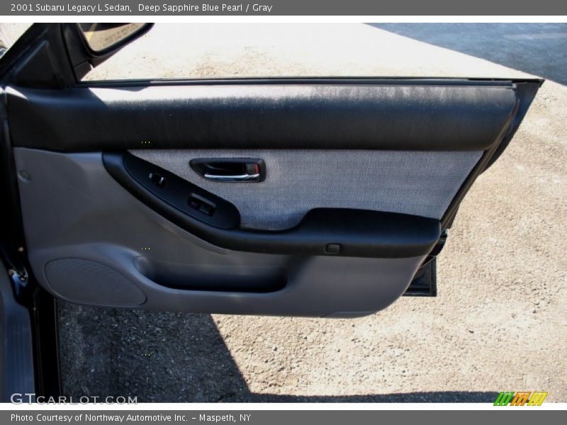 Deep Sapphire Blue Pearl / Gray 2001 Subaru Legacy L Sedan