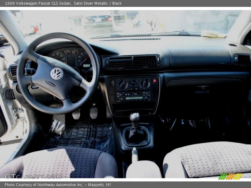 Satin Silver Metallic / Black 1999 Volkswagen Passat GLS Sedan