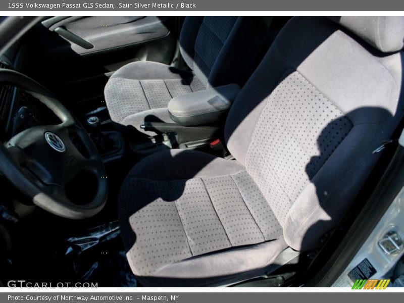 Satin Silver Metallic / Black 1999 Volkswagen Passat GLS Sedan