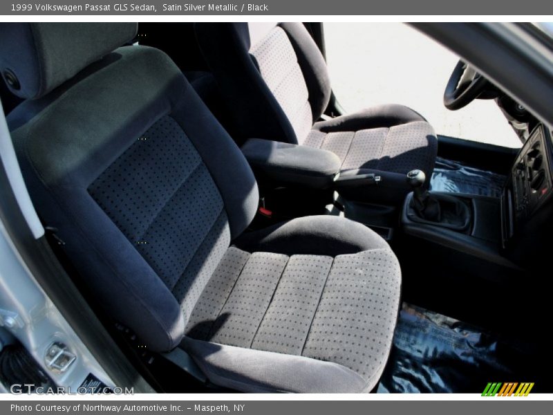 Satin Silver Metallic / Black 1999 Volkswagen Passat GLS Sedan