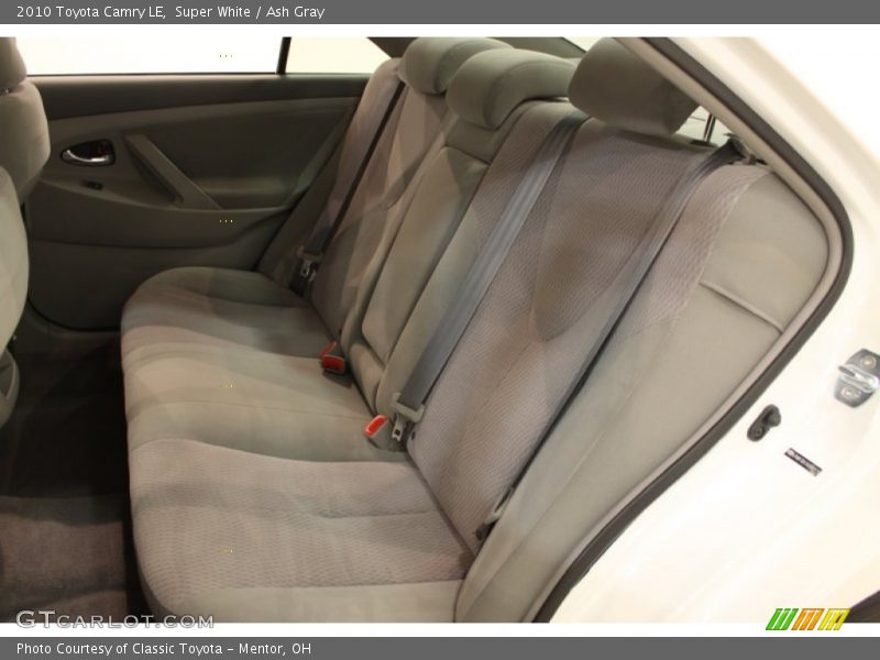 Super White / Ash Gray 2010 Toyota Camry LE
