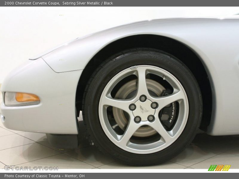  2000 Corvette Coupe Wheel