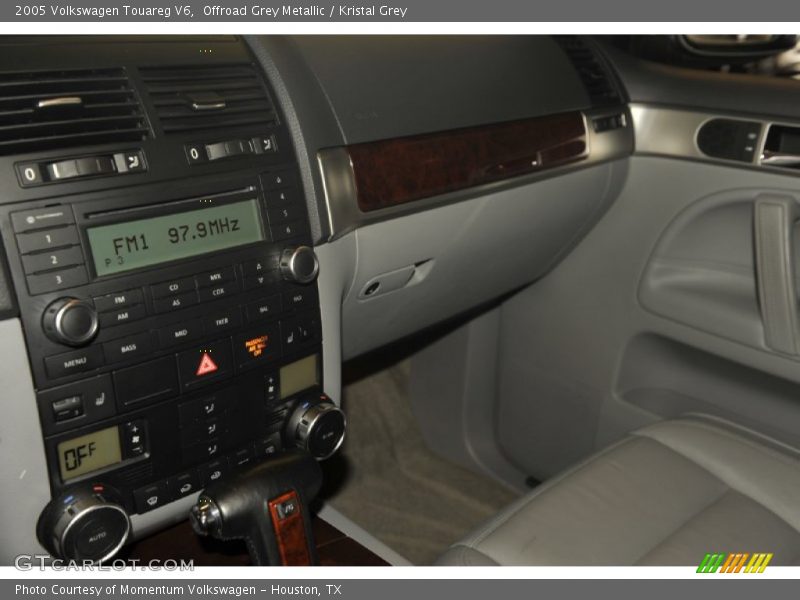 Offroad Grey Metallic / Kristal Grey 2005 Volkswagen Touareg V6