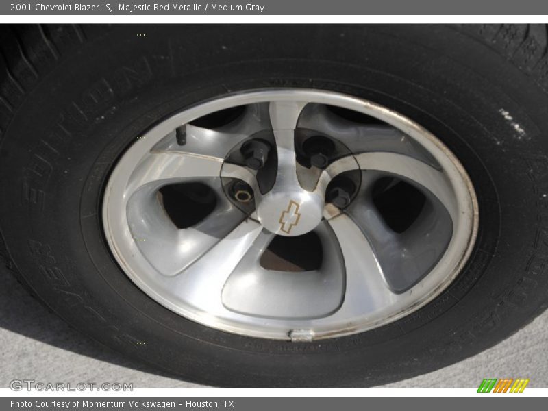 Majestic Red Metallic / Medium Gray 2001 Chevrolet Blazer LS