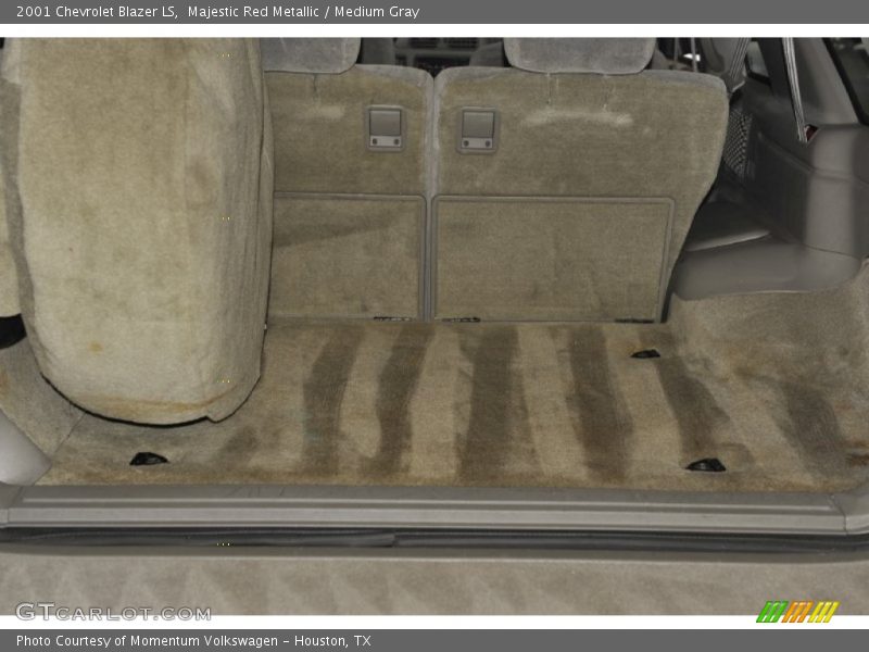 Majestic Red Metallic / Medium Gray 2001 Chevrolet Blazer LS