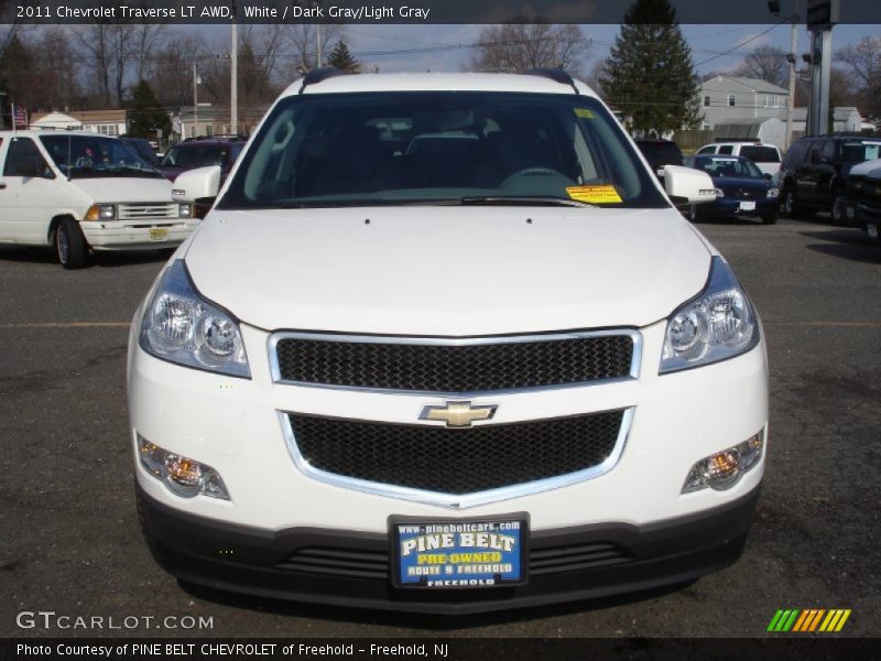 White / Dark Gray/Light Gray 2011 Chevrolet Traverse LT AWD