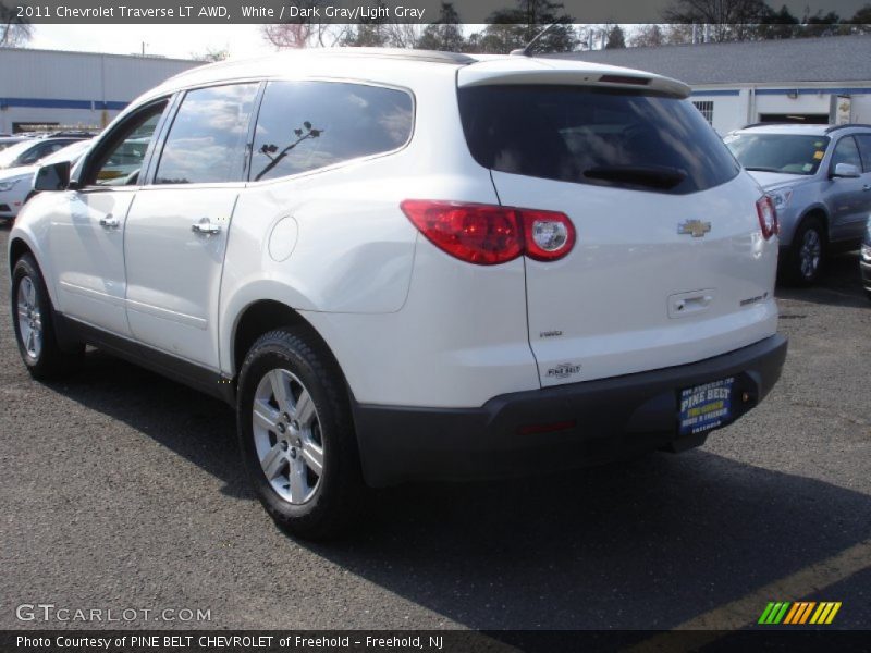 White / Dark Gray/Light Gray 2011 Chevrolet Traverse LT AWD