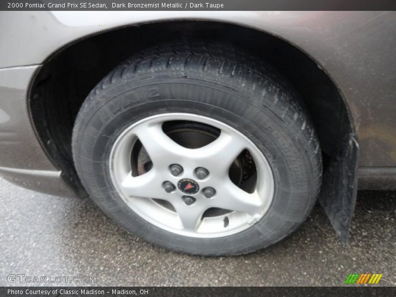 Dark Bronzemist Metallic / Dark Taupe 2000 Pontiac Grand Prix SE Sedan