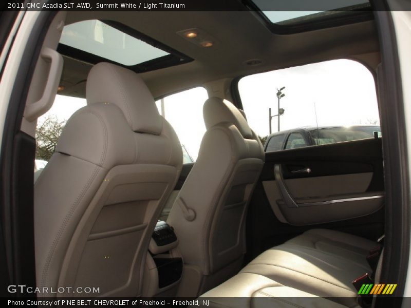 Summit White / Light Titanium 2011 GMC Acadia SLT AWD