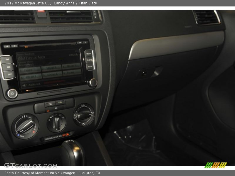 Candy White / Titan Black 2012 Volkswagen Jetta GLI