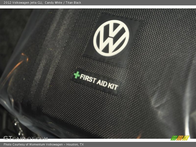Candy White / Titan Black 2012 Volkswagen Jetta GLI