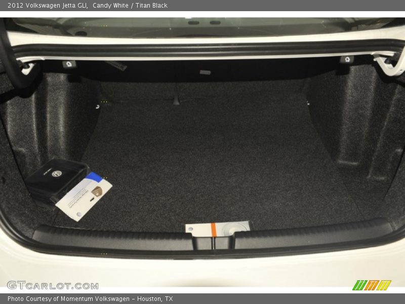 Candy White / Titan Black 2012 Volkswagen Jetta GLI
