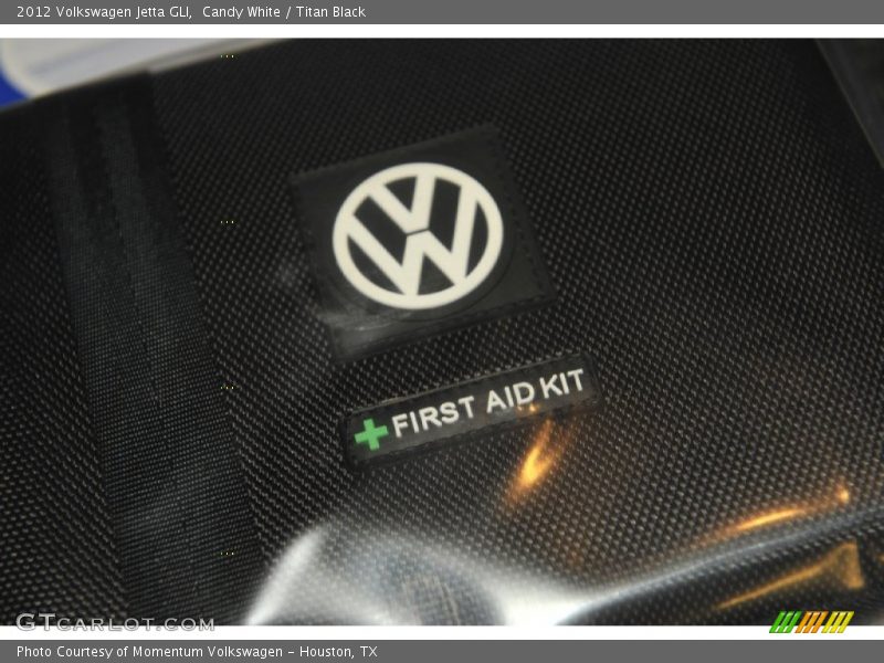 Candy White / Titan Black 2012 Volkswagen Jetta GLI
