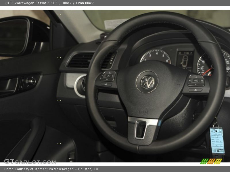 Black / Titan Black 2012 Volkswagen Passat 2.5L SE
