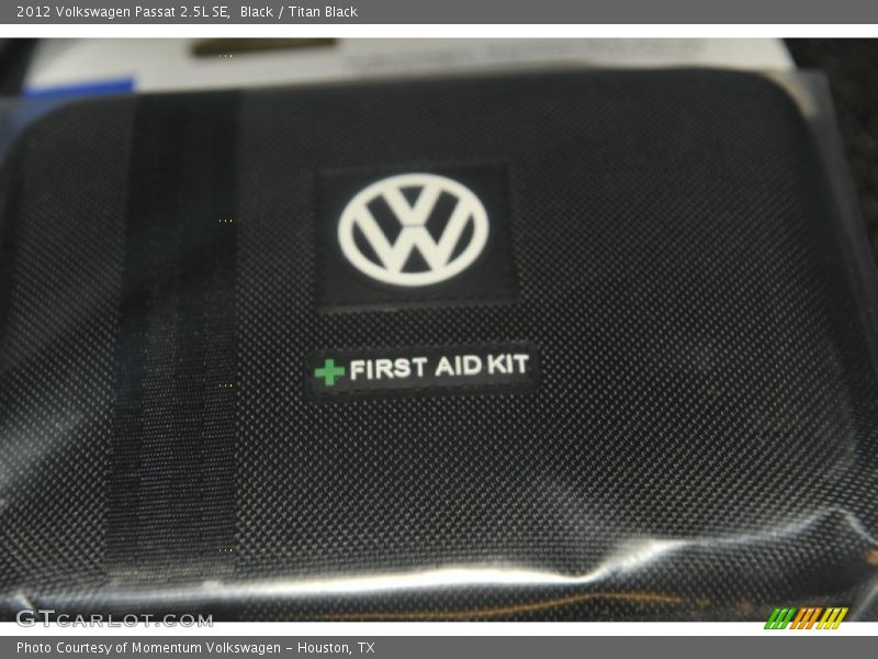 Black / Titan Black 2012 Volkswagen Passat 2.5L SE
