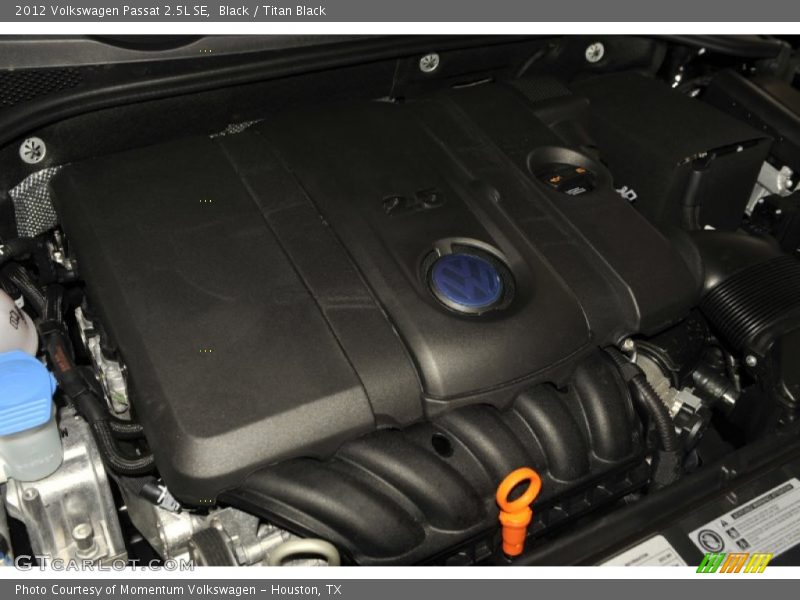 Black / Titan Black 2012 Volkswagen Passat 2.5L SE