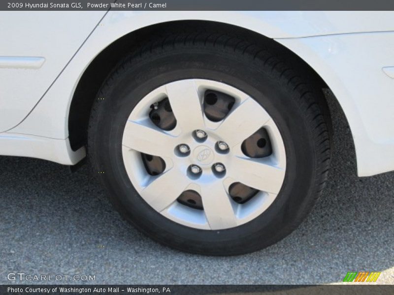 Powder White Pearl / Camel 2009 Hyundai Sonata GLS
