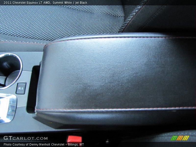 Summit White / Jet Black 2011 Chevrolet Equinox LT AWD