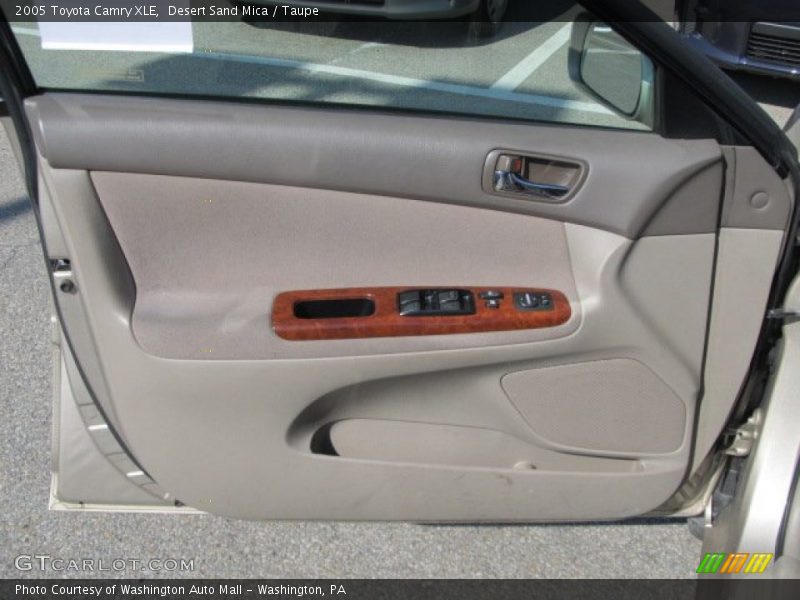 Desert Sand Mica / Taupe 2005 Toyota Camry XLE