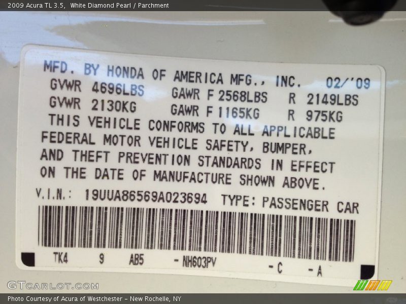 White Diamond Pearl / Parchment 2009 Acura TL 3.5