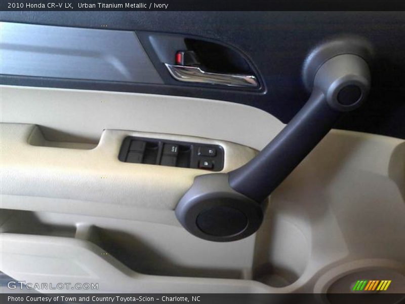 Urban Titanium Metallic / Ivory 2010 Honda CR-V LX
