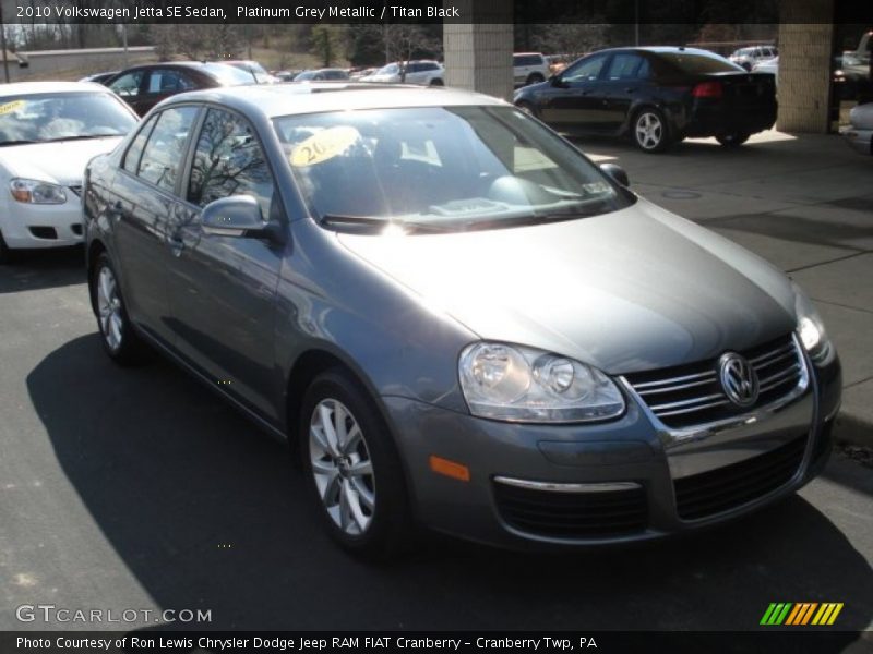 Platinum Grey Metallic / Titan Black 2010 Volkswagen Jetta SE Sedan