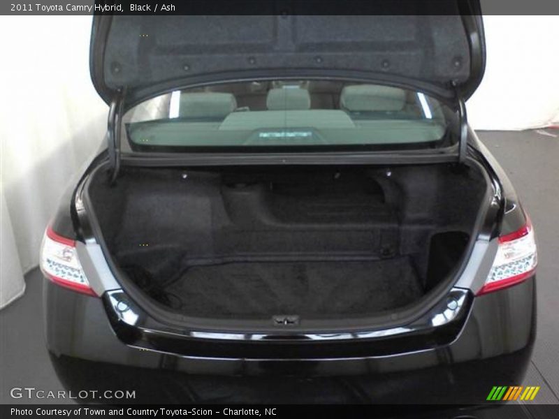 Black / Ash 2011 Toyota Camry Hybrid