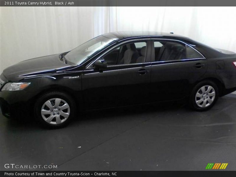 Black / Ash 2011 Toyota Camry Hybrid