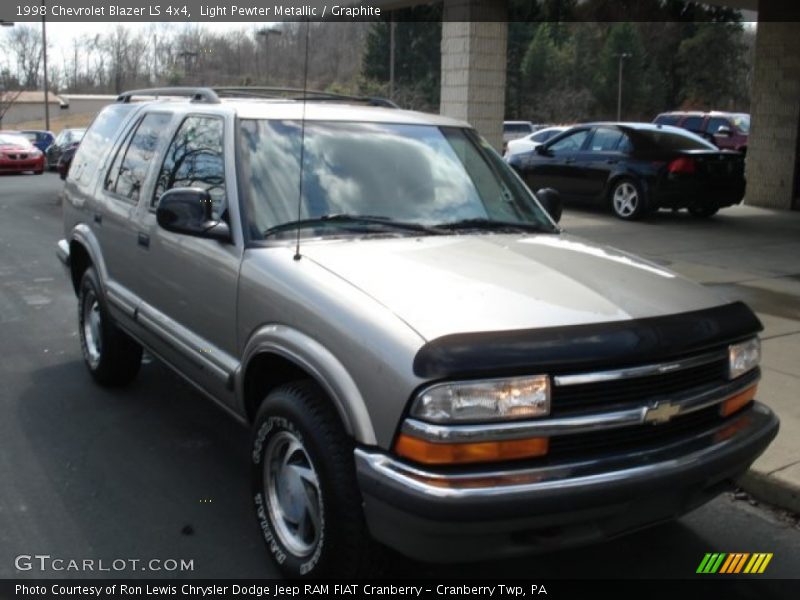 Light Pewter Metallic / Graphite 1998 Chevrolet Blazer LS 4x4