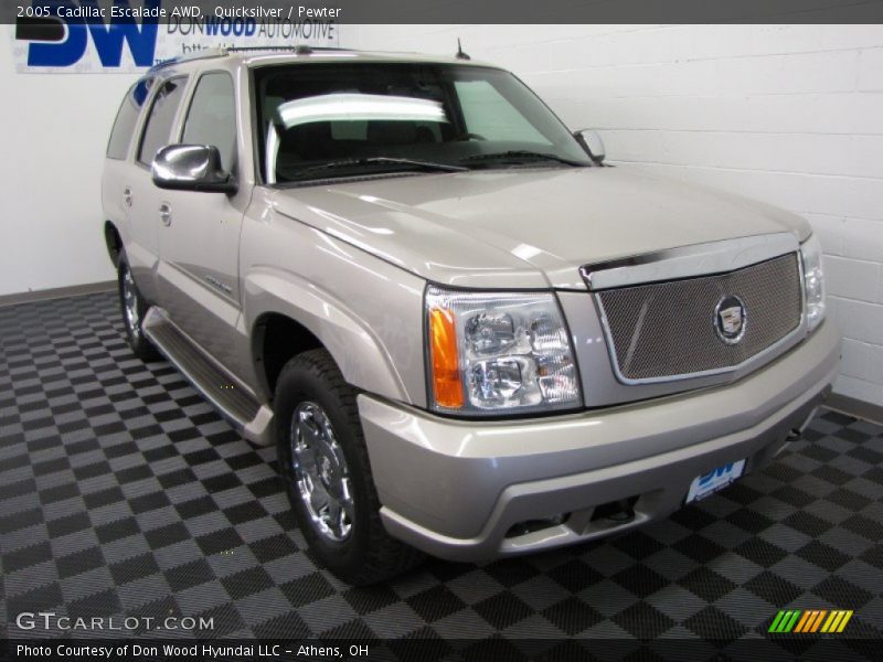 Quicksilver / Pewter 2005 Cadillac Escalade AWD