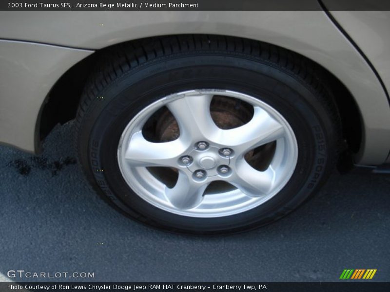 Arizona Beige Metallic / Medium Parchment 2003 Ford Taurus SES