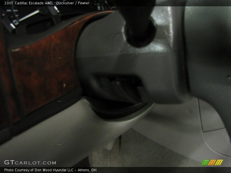 Quicksilver / Pewter 2005 Cadillac Escalade AWD