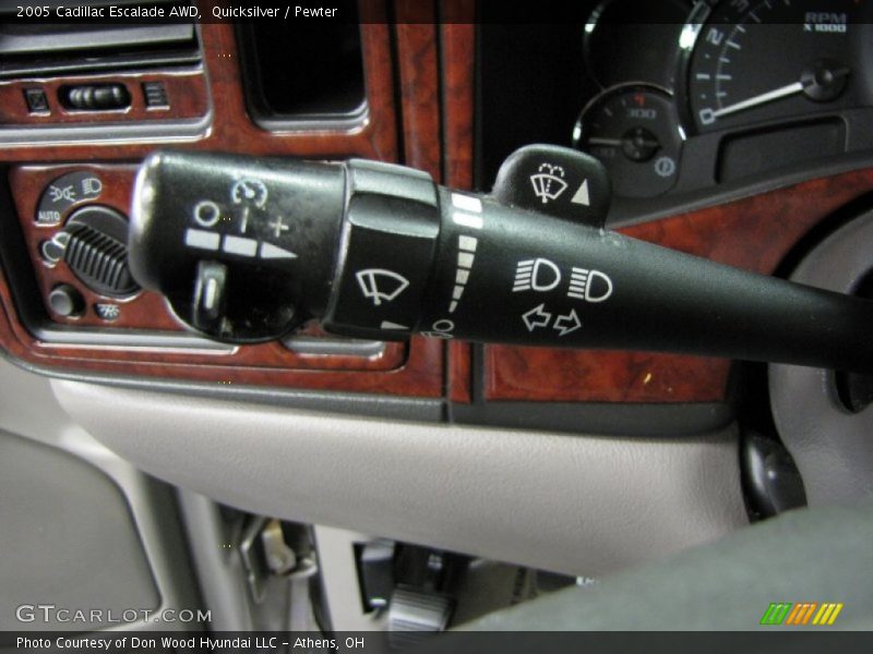 Quicksilver / Pewter 2005 Cadillac Escalade AWD