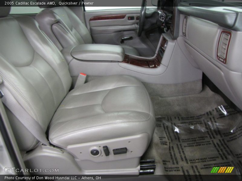 Quicksilver / Pewter 2005 Cadillac Escalade AWD