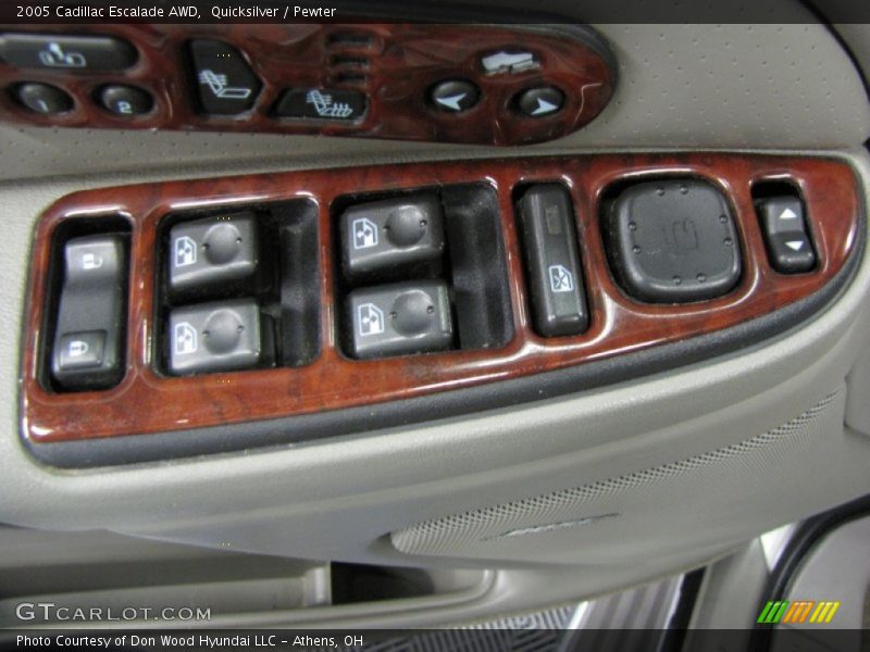 Quicksilver / Pewter 2005 Cadillac Escalade AWD