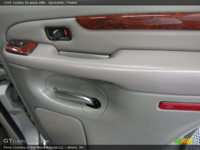 Quicksilver / Pewter 2005 Cadillac Escalade AWD