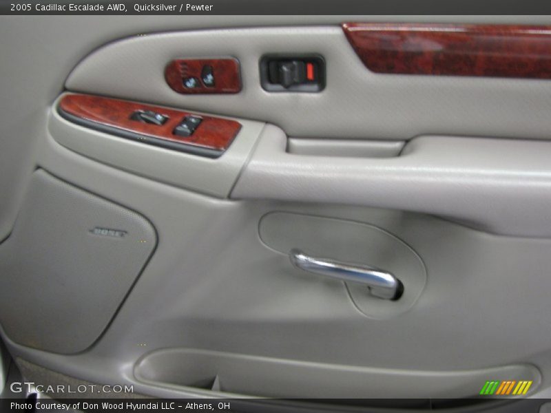 Quicksilver / Pewter 2005 Cadillac Escalade AWD